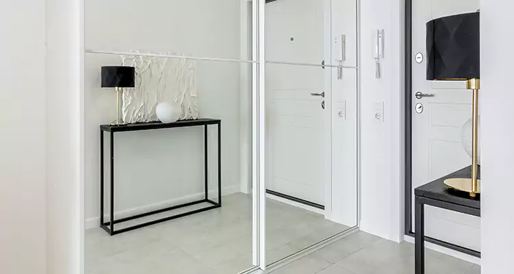 Mirrored Bifold Closet Doors Repair in Sunny Isles Beach, FL