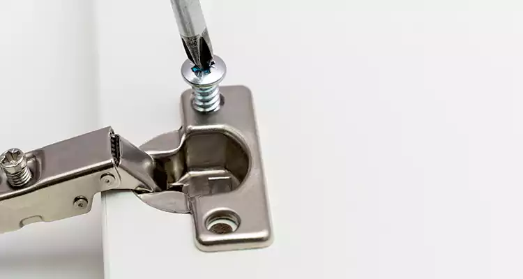 Screen Door Hinge Repair in Sunny Isles Beach, FL