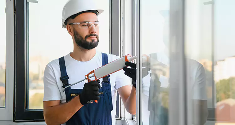 Retractable Screens Repair for Patio in Sunny Isles Beach, FL