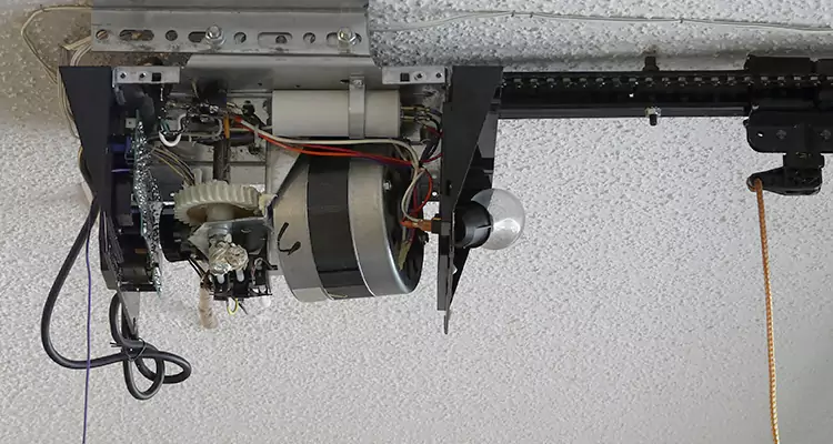 Garage Door Motor Replacement in Sunny Isles Beach, FL